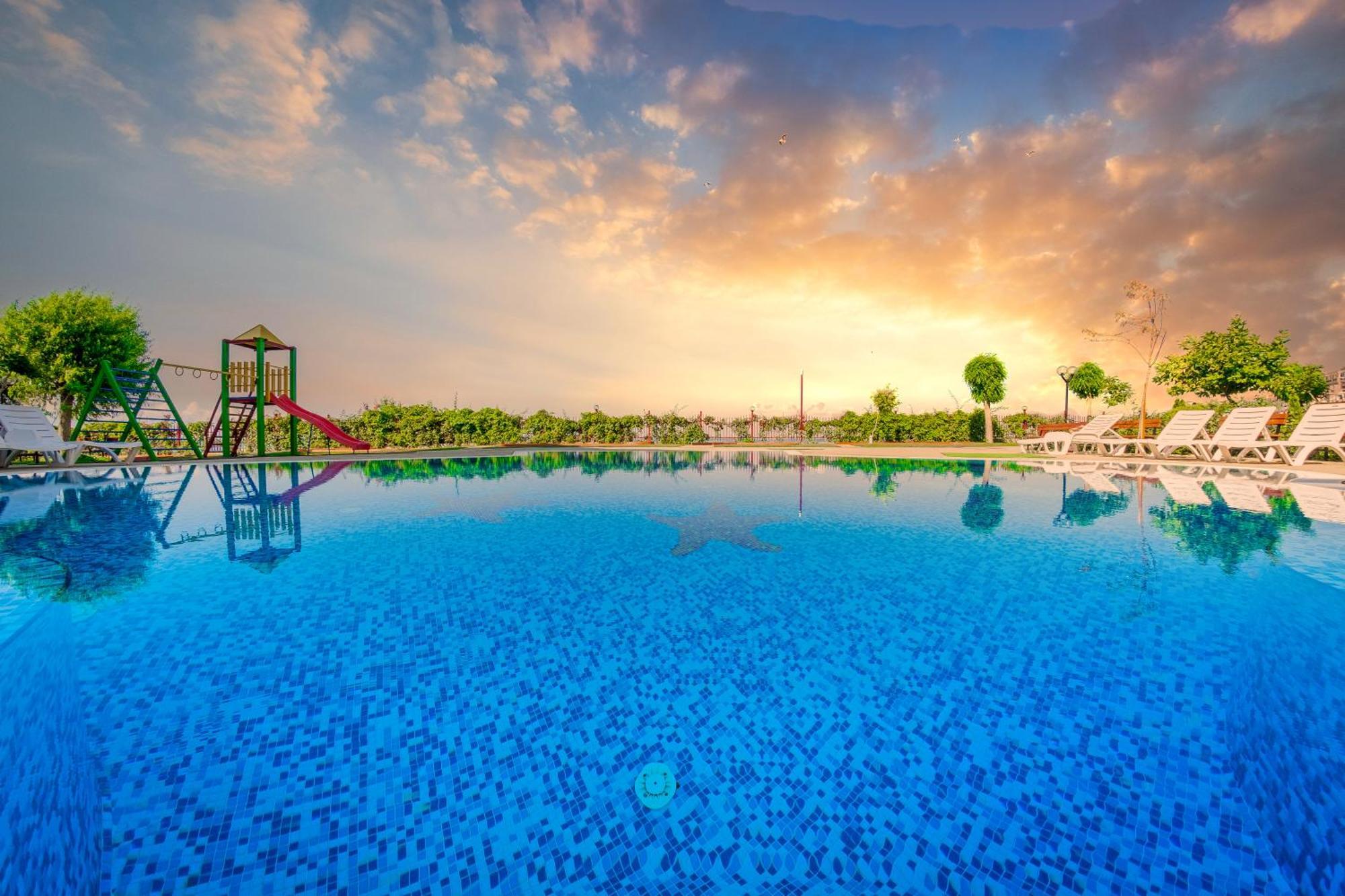 Orchid Fort Garden Pantai Sunny Luaran gambar